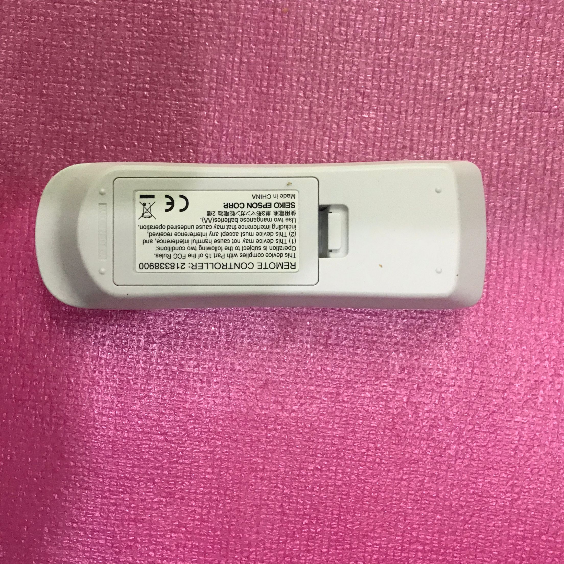 Remote control 218338900 for E - Home Cinema Epson のレビューと価格